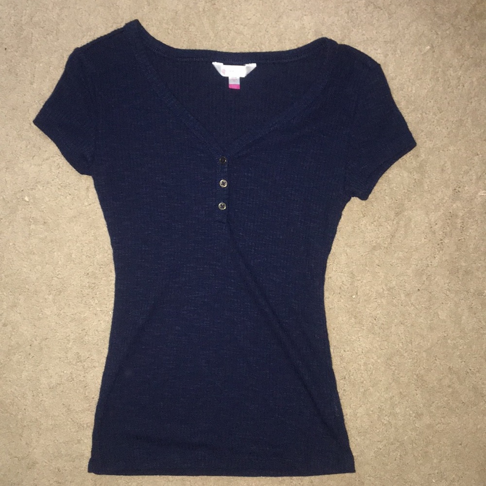 NO BOUNDARIES navy short sleeved shirt